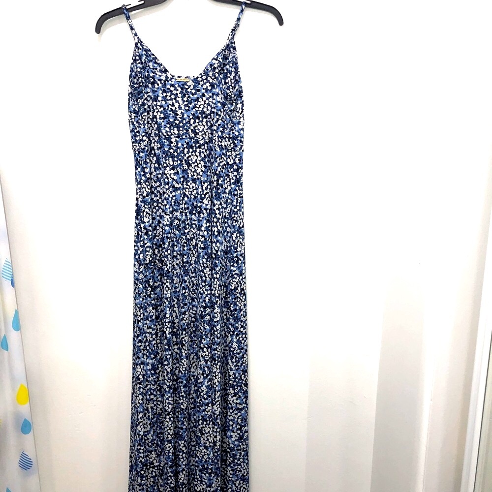 Michael Kors summer slip dress, size 4, brand new with tag, comfortable